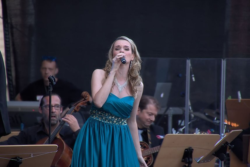 Nordhausen rockte auf Theaterplatz