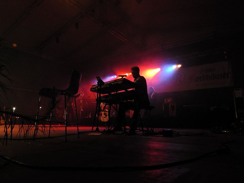 Extase vor dem Theater