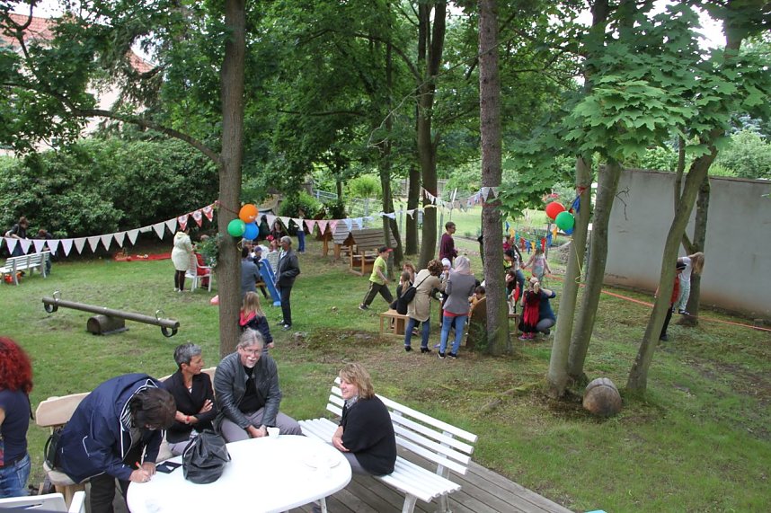 Jede Menge Aktionen und viele fr&ouml;hliche Kinder auf dem Sommerfest des Nordh&auml;user Familienzentrums