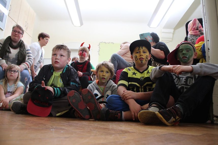 Jede Menge Aktionen und viele fr&ouml;hliche Kinder auf dem Sommerfest des Nordh&auml;user Familienzentrums