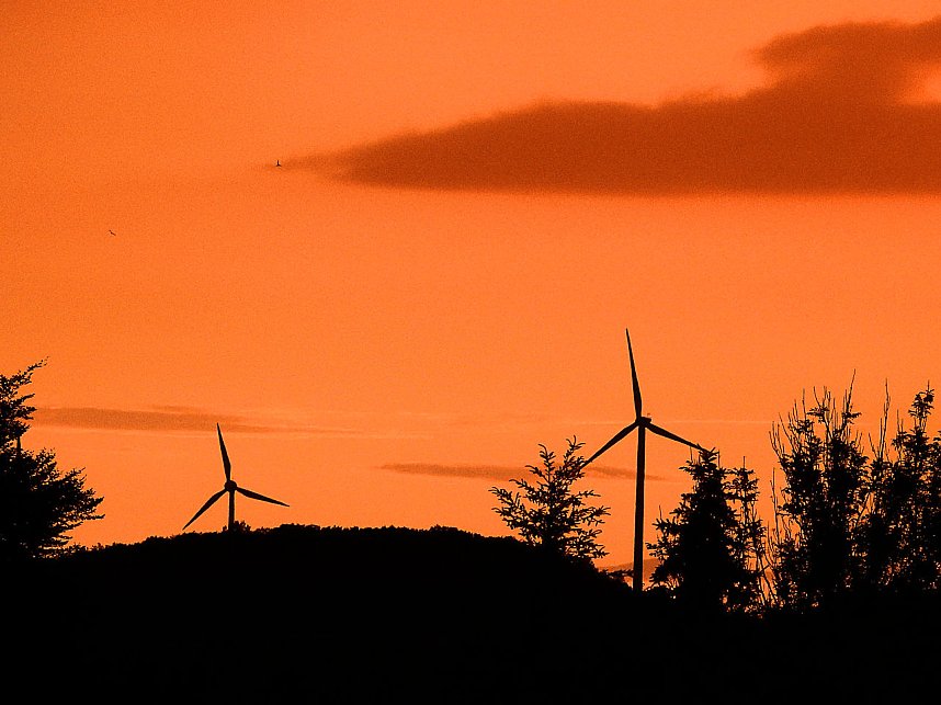 Rote Stunde am Nordh&auml;user Abendhimmel