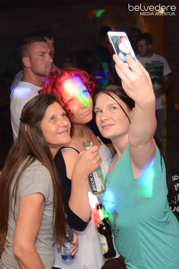 Party im Jugendclubhaus