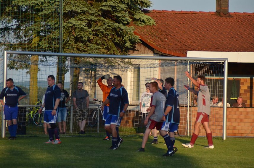 Elfmeter-Thriller zum Lokal-Derby Buchholz vs. Hermannsacker