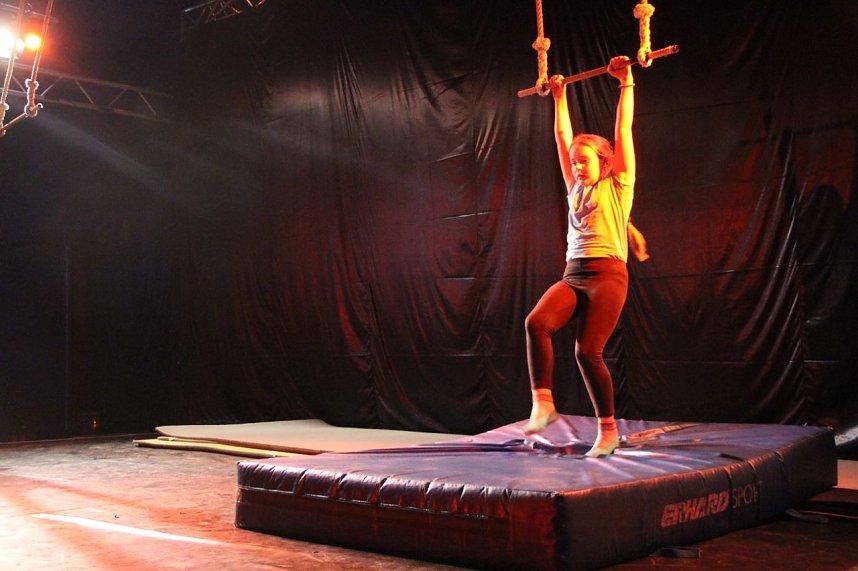 Zirkus macht stark - 55 Kinder konnten diese Woche im Zappelini Zelt ihr eigenes St&uuml;ck proben