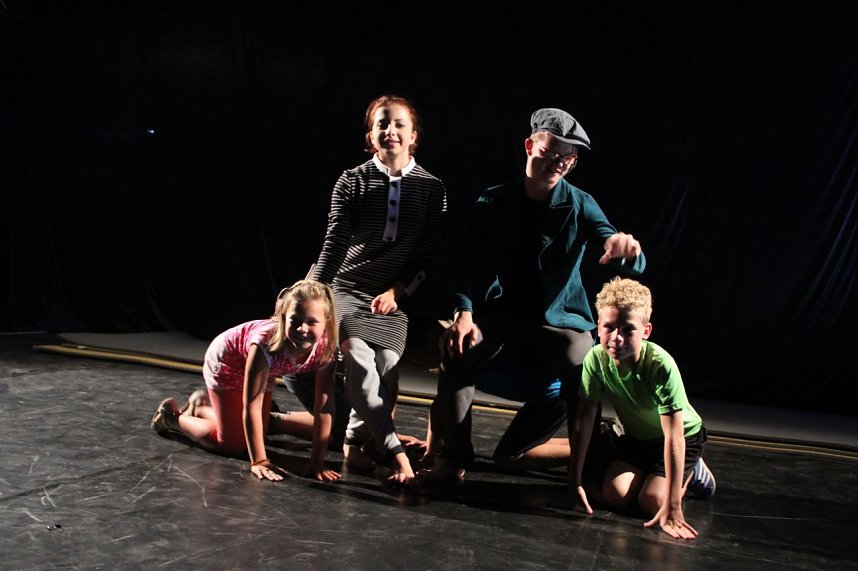 Zirkus macht stark - 55 Kinder konnten diese Woche im Zappelini Zelt ihr eigenes St&uuml;ck proben