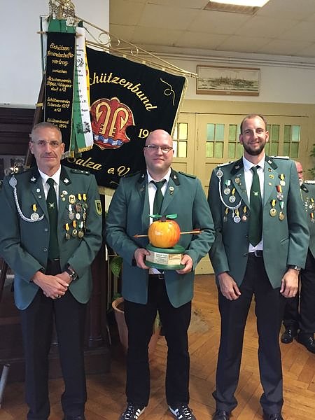 Wilhelm Tell Wanderpokal: Von links: Dr. Ren&eacute; Knabner, Andreas Br&uuml;ning, J&ouml;rg Hendrich