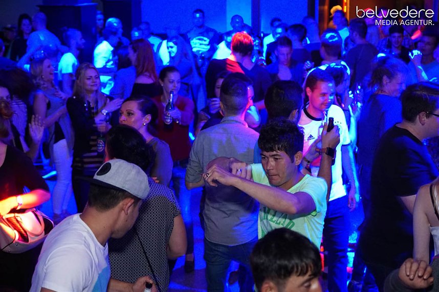 Party im Jugendclubhaus in Nordhausen - der Samstag