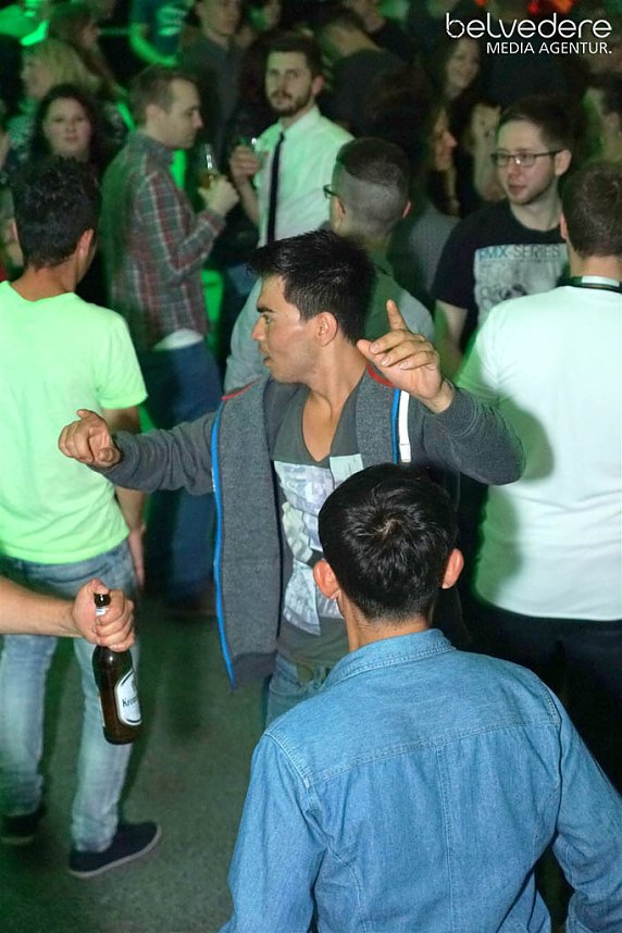 Party im Jugendclubhaus in Nordhausen - der Samstag