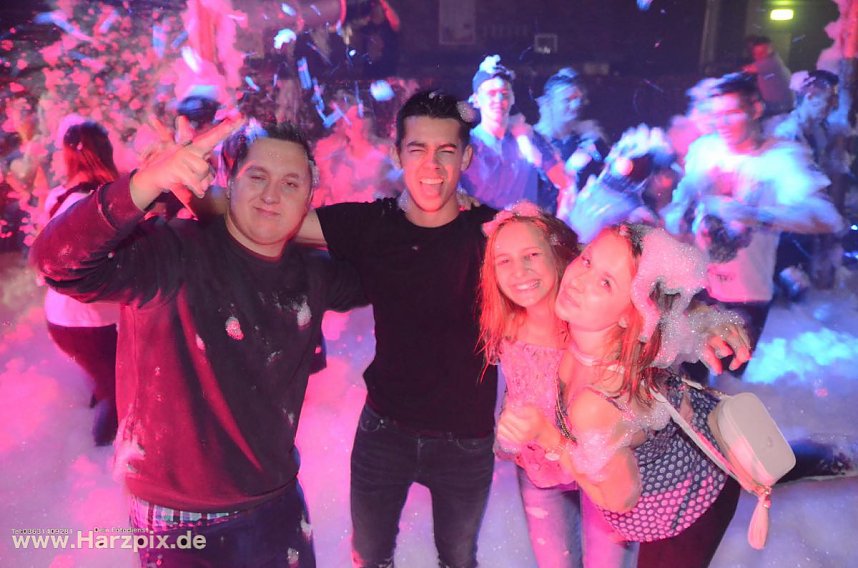 Schaumparty in der Webe