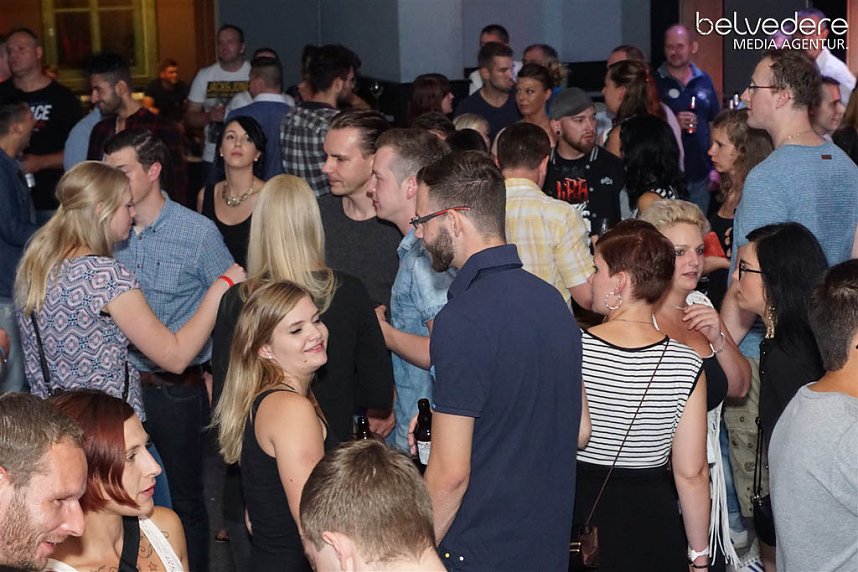 Party im Jugendclubhaus in Nordhausen - der Samstag