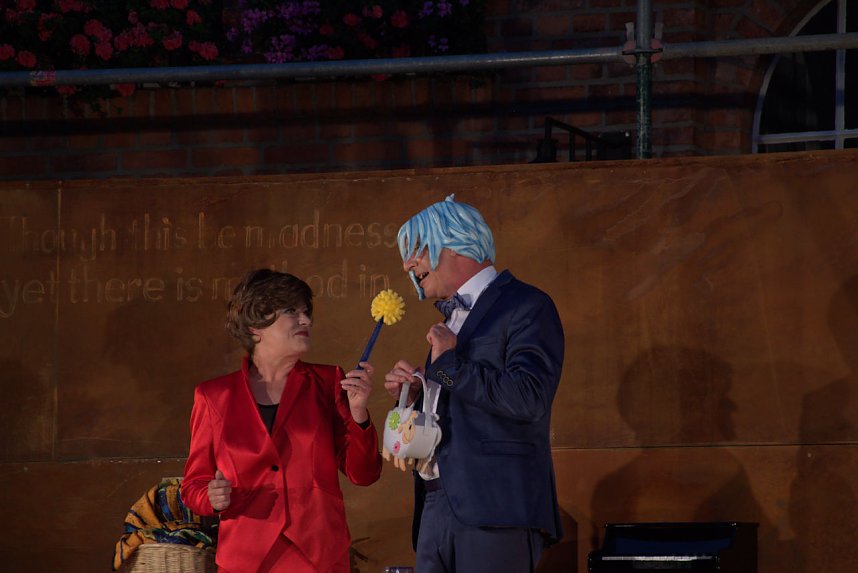 Peter Blei im "Sketch Club" - Irmgard von Topf & Klaus-Dieter Henkel pr&auml;sentierten ihr neues Programm