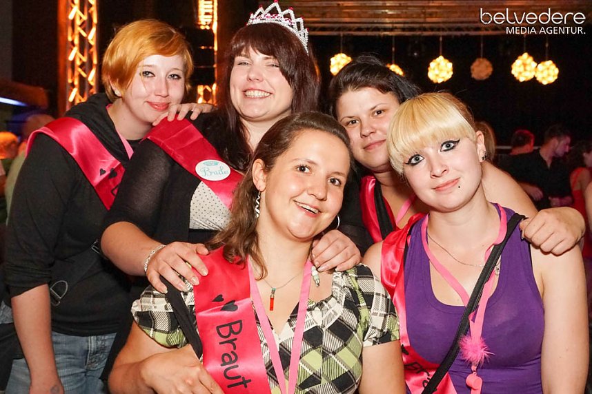 Party im Jugendclubhaus in Nordhausen - der Samstag