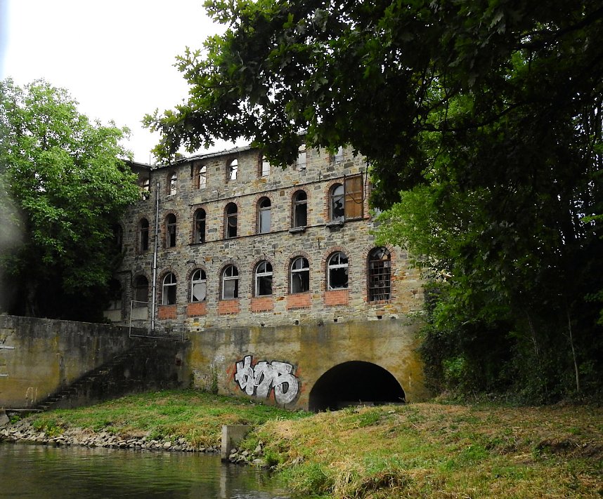 Unwirkliche Orte: Papierfabrik Bernburg