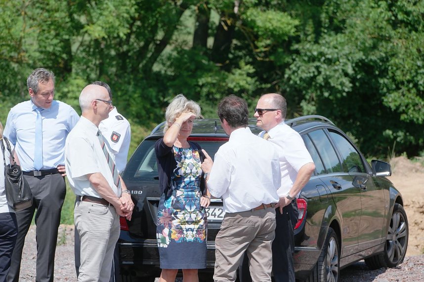 Grundstein f&uuml;r Ortsumfahrung Mackenrode gelegt