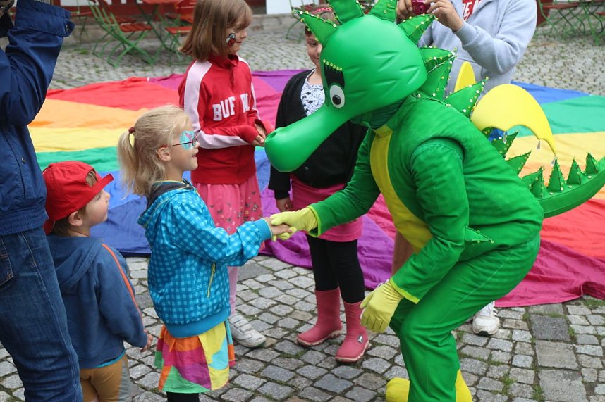 Tabaluga zu Besuch im Jugendg&auml;stehaus Rothleimm&uuml;hle