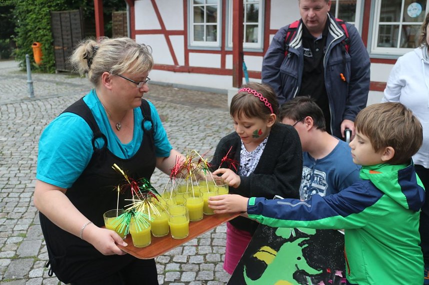Tabaluga zu Besuch im Jugendg&auml;stehaus Rothleimm&uuml;hle