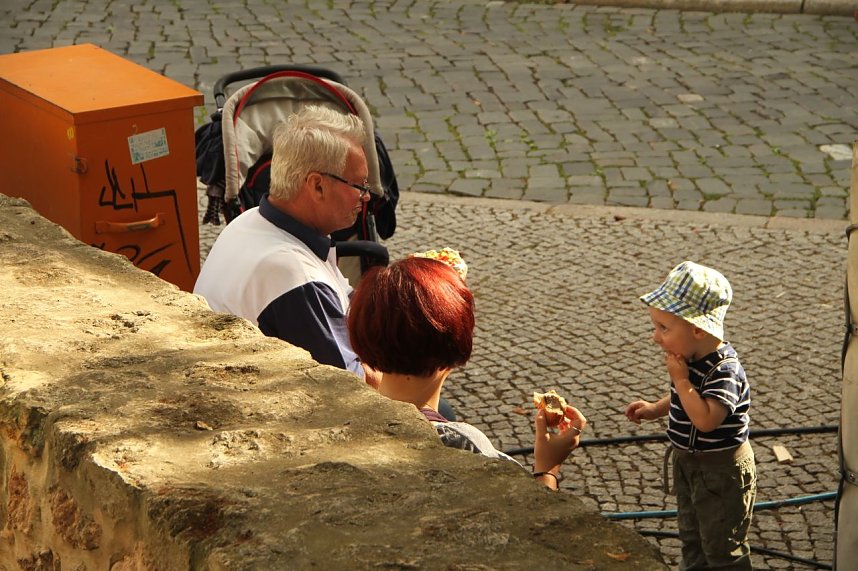 Die Altstadtoriginale um Hannechen Vogelstange er&ouml;ffneten heute Nachmittag das 22. Nordh&auml;user Altstadtfest