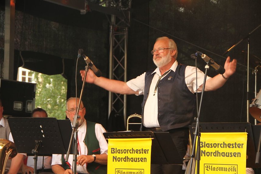 Die Altstadtoriginale um Hannechen Vogelstange er&ouml;ffneten heute Nachmittag das 22. Nordh&auml;user Altstadtfest