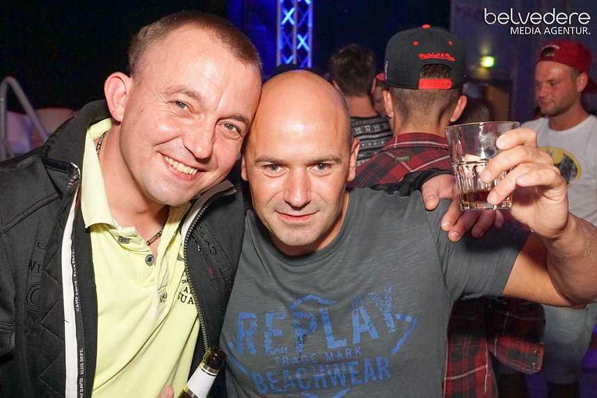 Party im Jugendclubhaus in Nordhausen - der Samstag