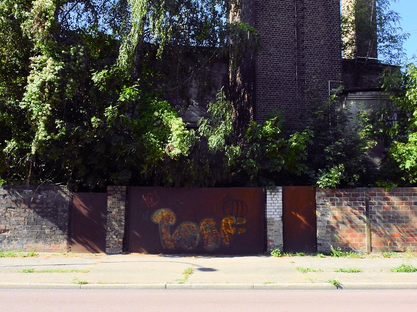 Unwirkliche Orte - Bahnbetriebswerk K&ouml;then