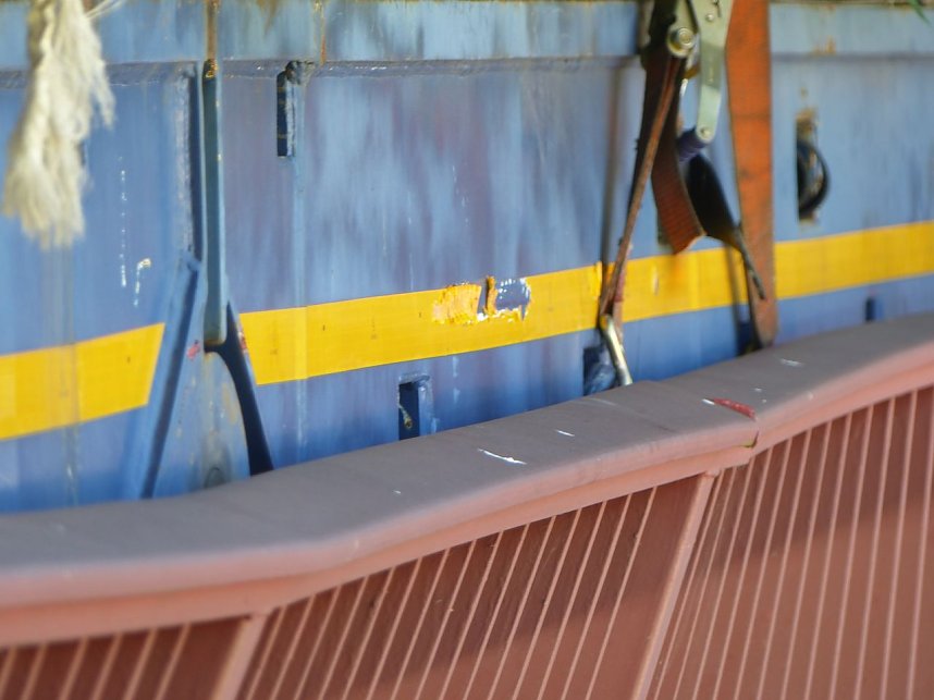 H&auml;ngengeblieben