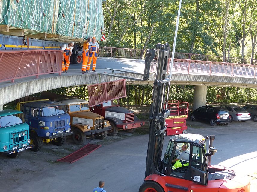 H&auml;ngengeblieben