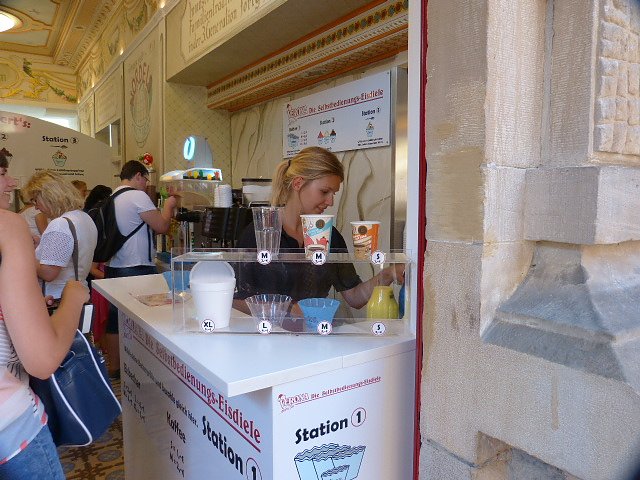 Sechs Neue in der Bahnhostra&szlig;e