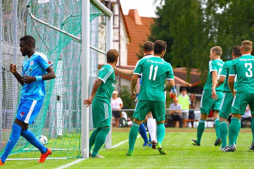 Wacker gewinnt 5:0 gegen Geratal