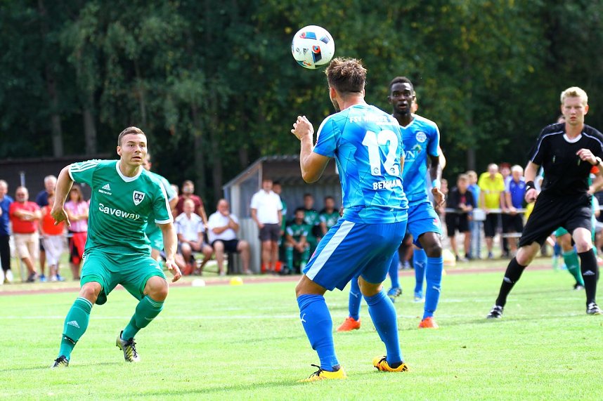Wacker gewinnt 5:0 gegen Geratal