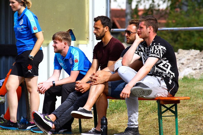 Wacker gewinnt 5:0 gegen Geratal