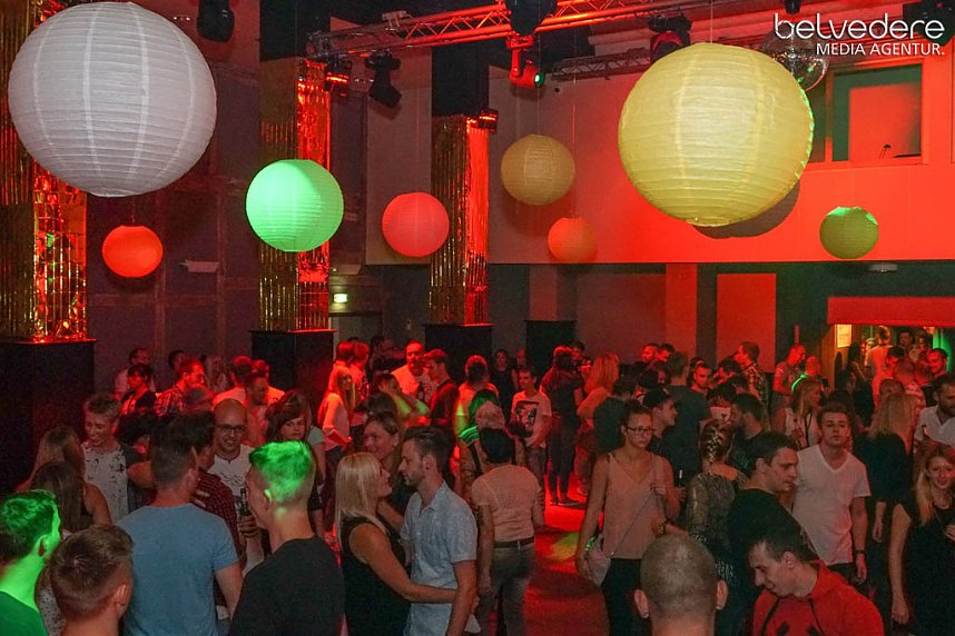 Party im Jugendclubhaus in Nordhausen - der Samstag