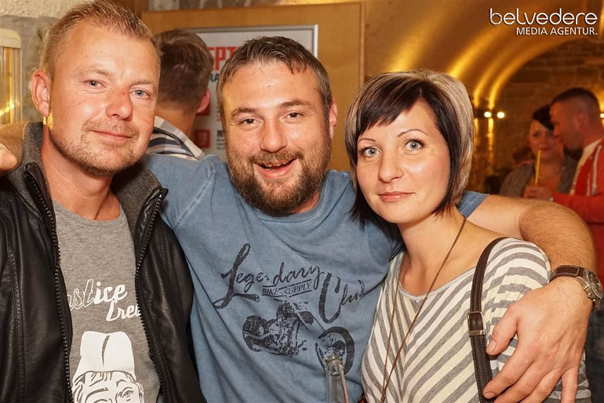 Party im Jugendclubhaus in Nordhausen - der Samstag