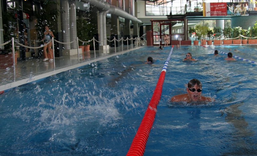 Trainingsstart im Schwimmverein