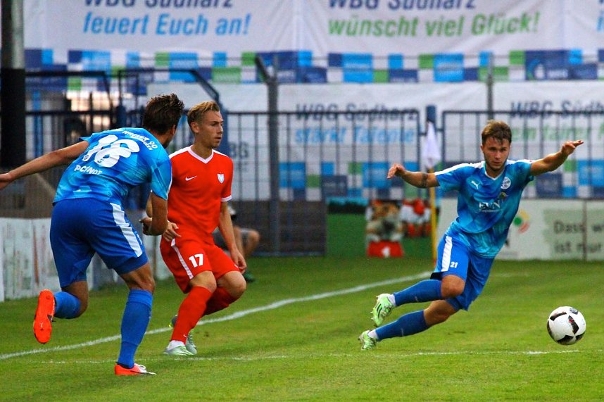 Wacker verliert 0:5 im AKS gegen Viktoria Berlin