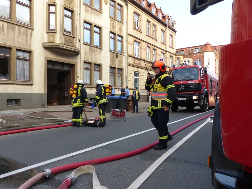 Wohnungsbrand mit vier Verletzten