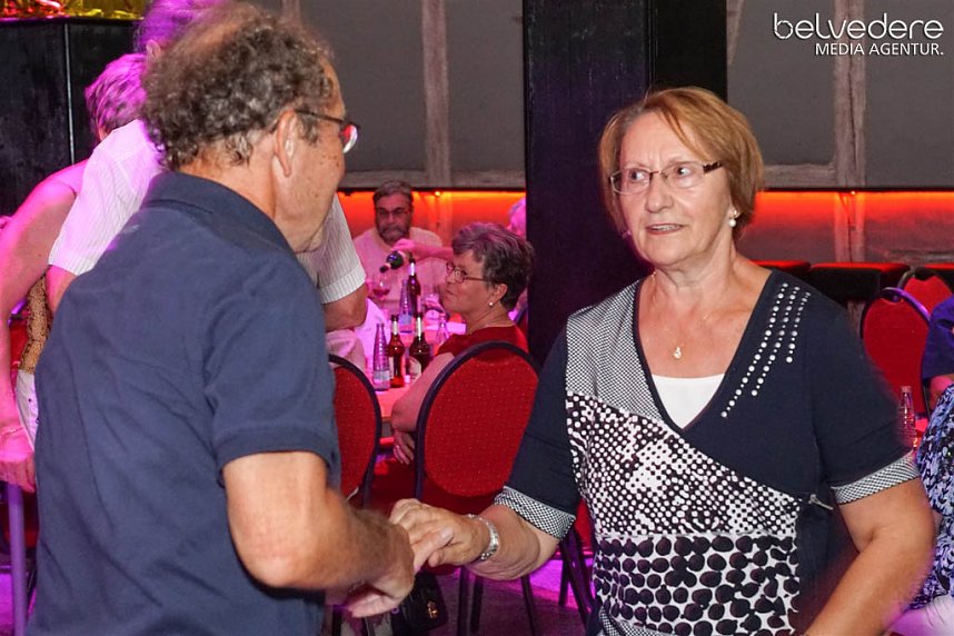 Tanztee im Jugendclubhaus