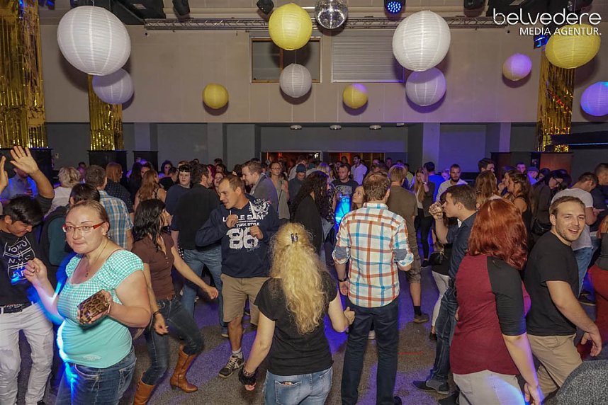 Party im Jugendclubhaus in Nordhausen - der Samstag