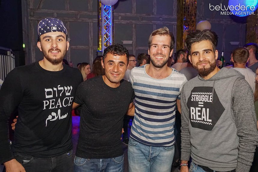 Party im Jugendclubhaus in Nordhausen - der Samstag