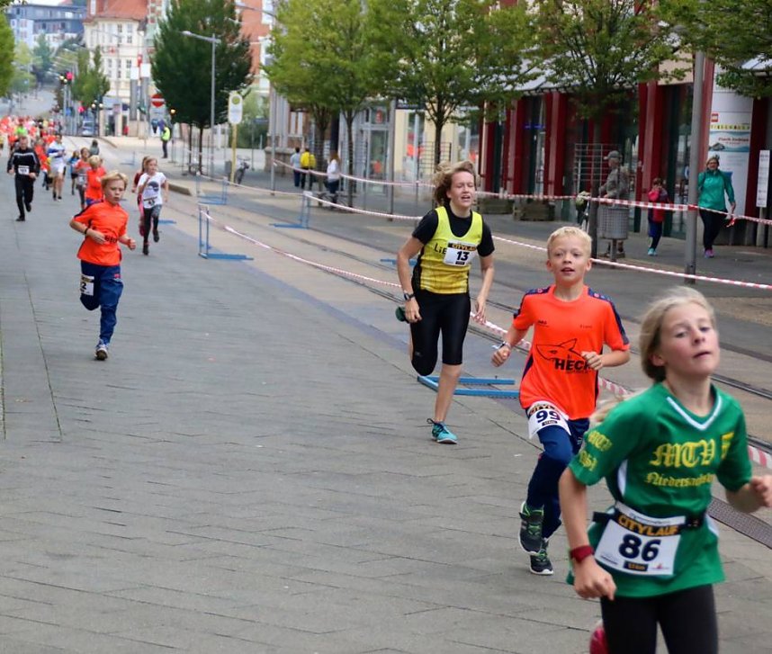 Das Handballperspektiv-Team beim Nordh&auml;user Citylauf