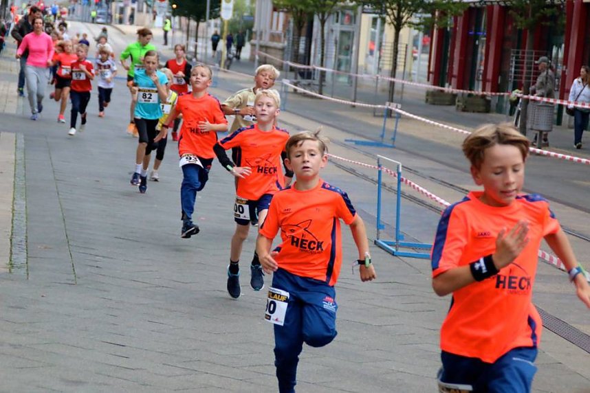 Das Handballperspektiv-Team beim Nordh&auml;user Citylauf