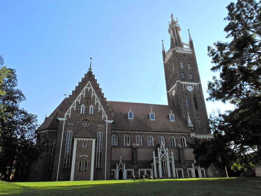 Kirche im W&ouml;rlitzer Park
