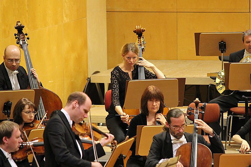 &Uuml;berw&auml;ltigender Einstieg in die Konzertsaison