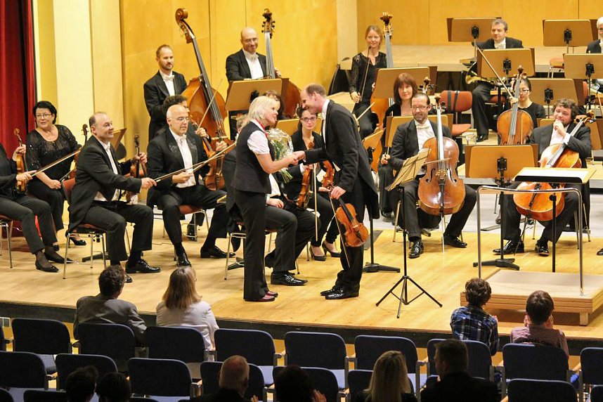 &Uuml;berw&auml;ltigender Einstieg in die Konzertsaison