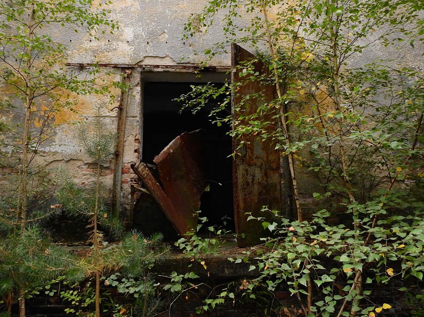 Unwirkliche Orte: Munitionsfabrik Kapen