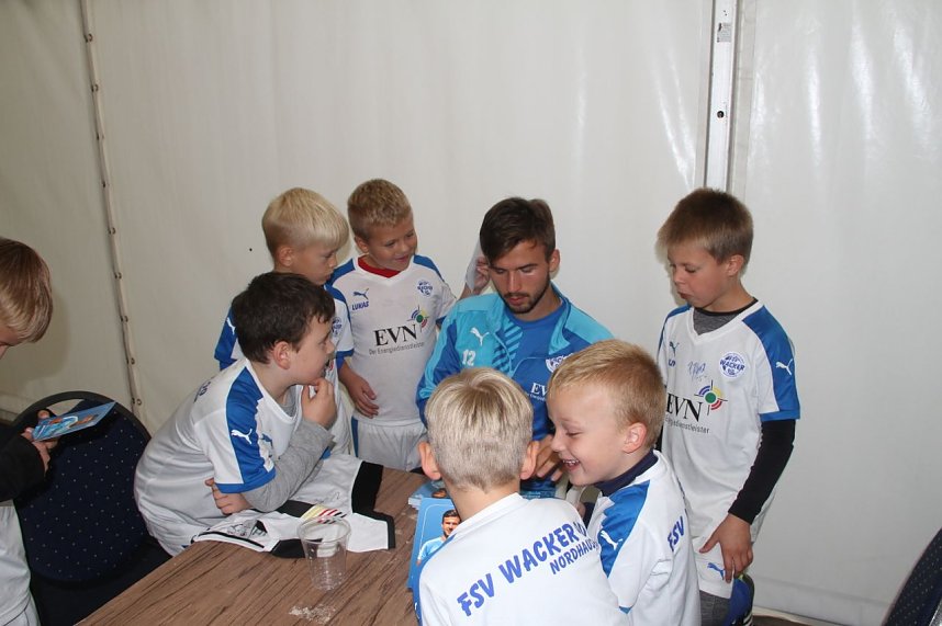 Trainieren mit den Gro&szlig;en - Fu&szlig;ballcamp bei Wacker Nordhausen