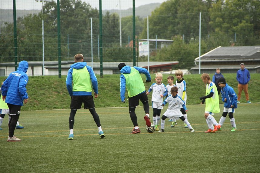 Trainieren mit den Gro&szlig;en - Fu&szlig;ballcamp bei Wacker Nordhausen