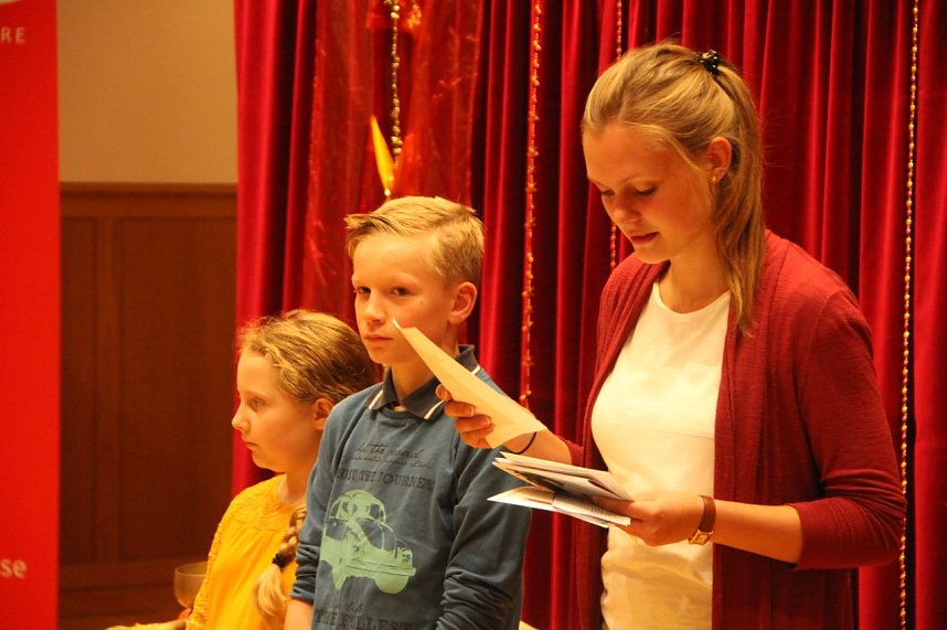 F&uuml;r Lust am Lesen ausgezeichnet - Leseratten in der Bibliothek