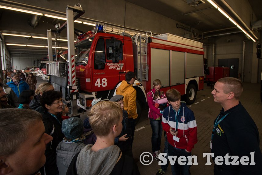 Auf dem Flughafen unterwegs