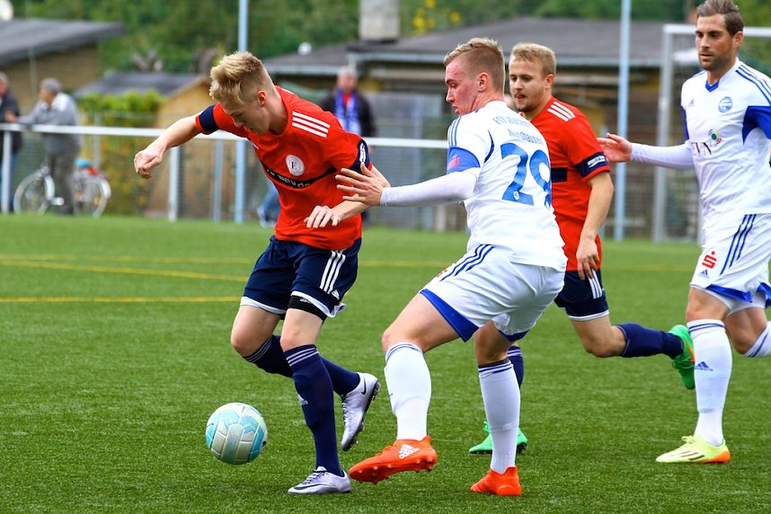 Wackers Zweite siegt klar gegen Eisenberg