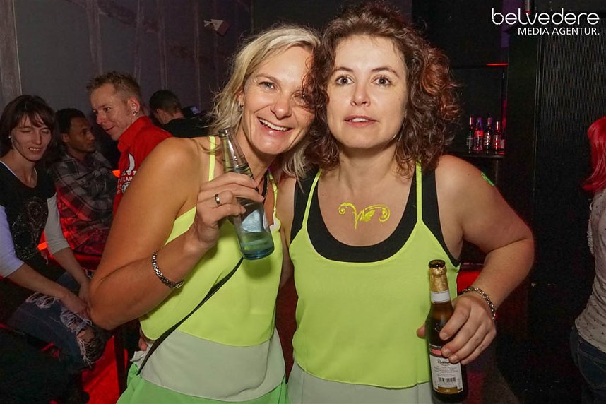 Wir bekennen Farbe! - so hie&szlig; das Motto der Nacht vom Samstag zu Sonntag im Nordh&auml;user Jugendclubhaus. Auf die G&auml;ste wartete nicht nur jede Menge Licht, sondern auch jede Menge toller Musik. Wir haben wieder die Galerie f&uuml;r Sie zusammengestellt.